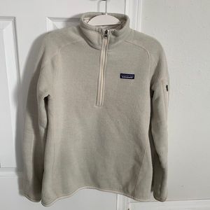 Women’s Patagonia half zip sweater. Cream. Size S.